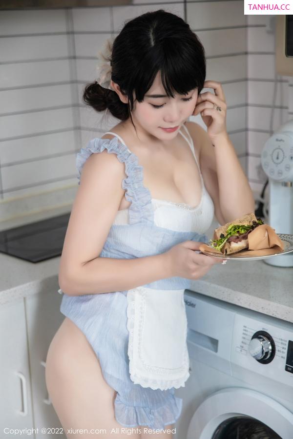   [XiuRen]高清写真图 2022.11.10 No.5834 严利娅Yuliya 丰腴美臀第51张图片